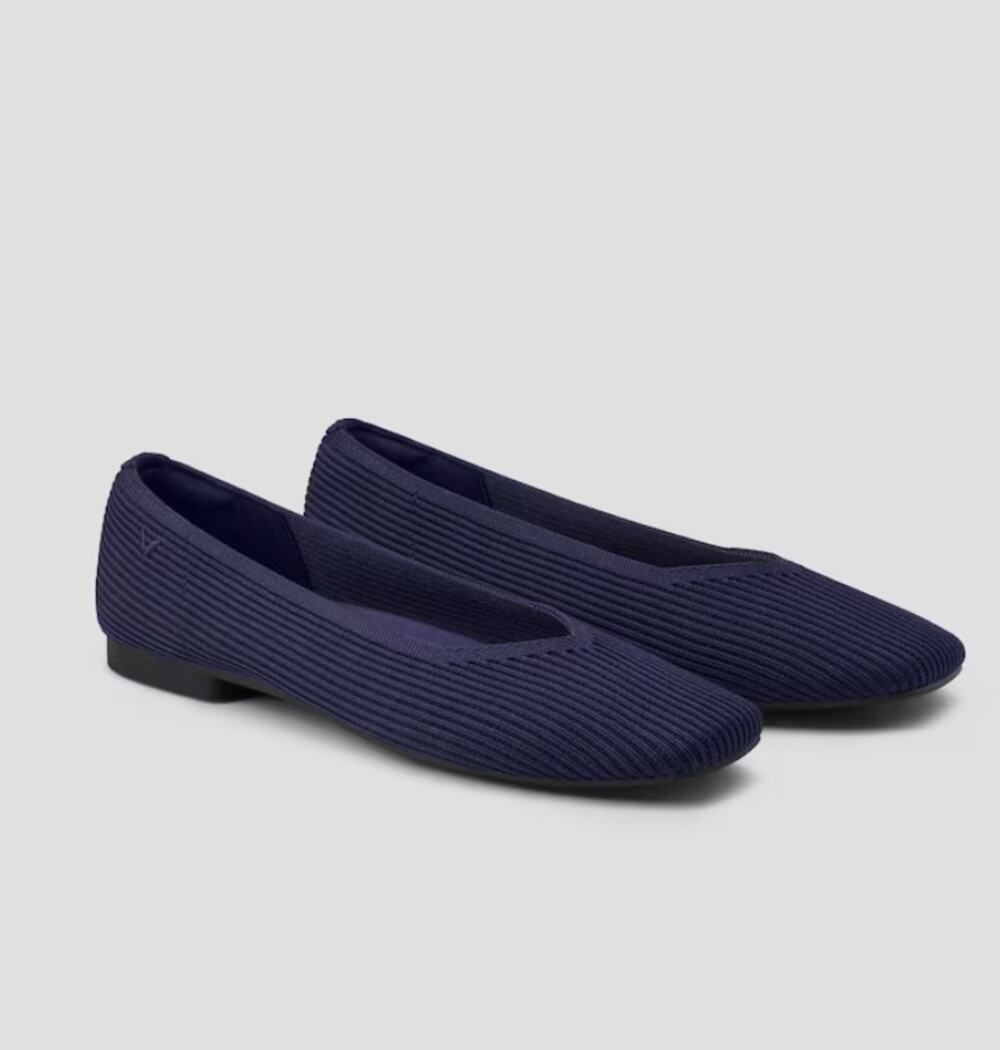 Vivaia Navy Square-Toe V-Cut Margot 2.0 Flats Size 41.5